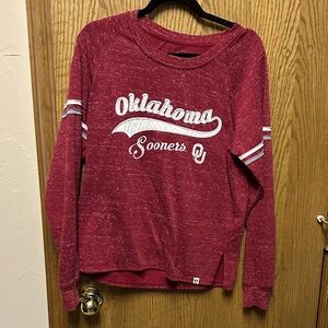 Colosseum Women's Red Oklahoma Sooners Crewneck Sweatshirt
